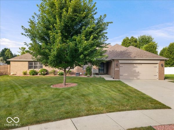 768 Robertson Court, Danville, IN 46122
