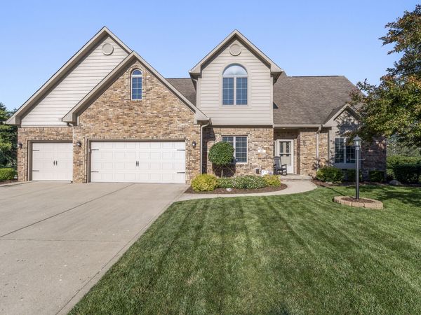1187 Forest Commons Drive , Avon, IN 46123