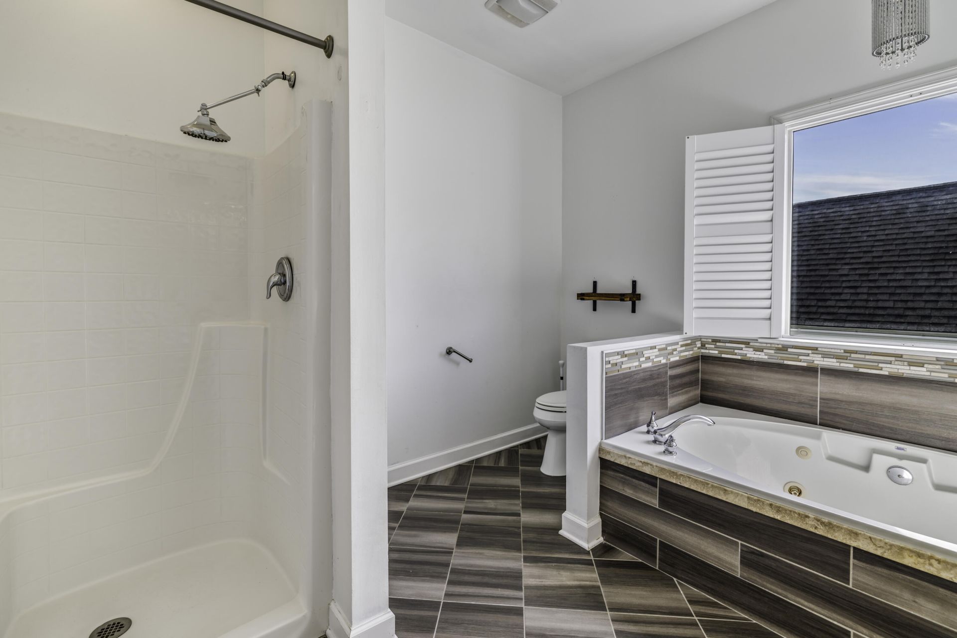 819 Harbor Place Drive Photo 33