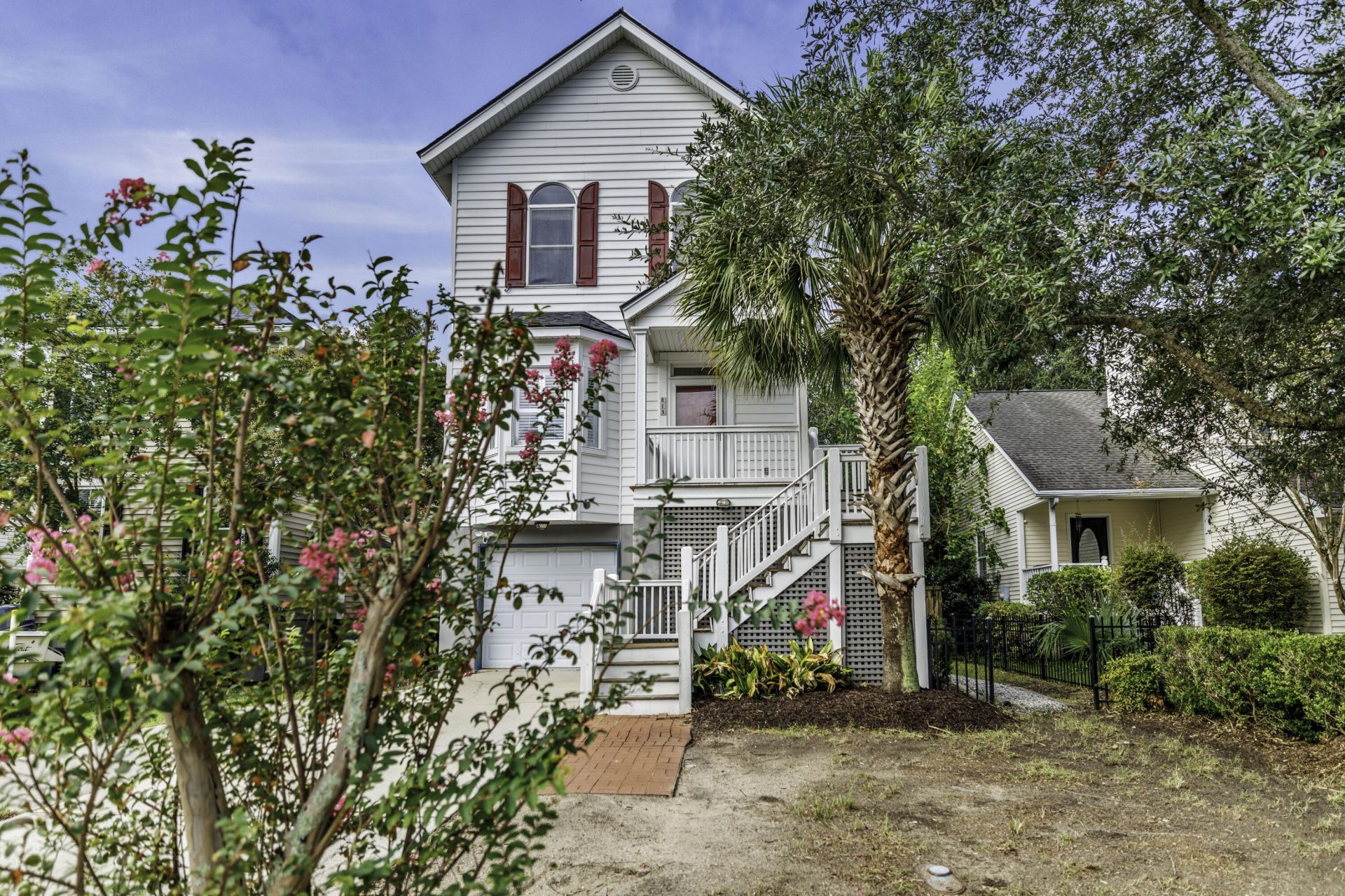 819 Harbor Place Drive Photo 4