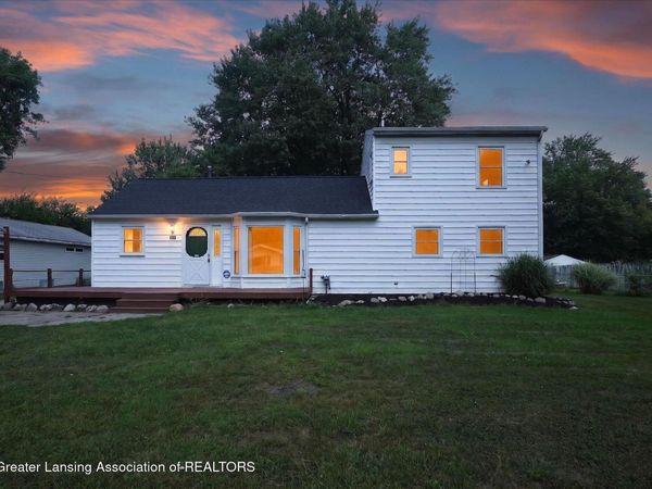 531 E Paulson Street, Lansing, MI 48906