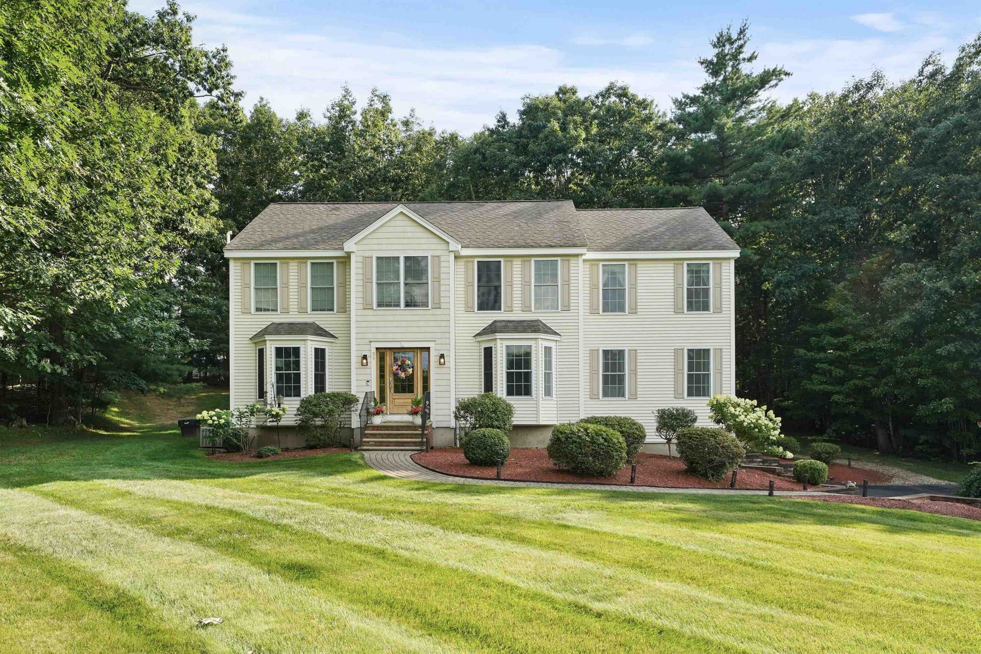39 Jackman Ridge Road, Windham, NH 03087 Main Photo