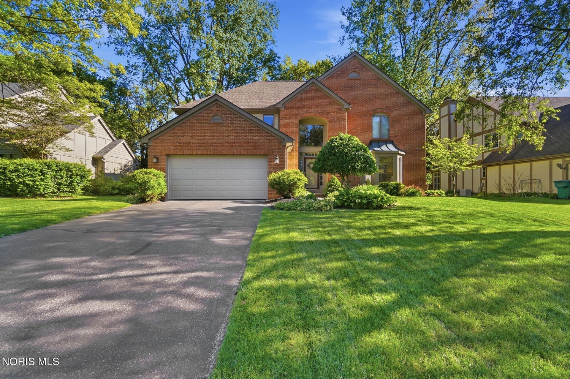 7310 Regents Park Boulevard, Toledo, OH 43617 Main Photo