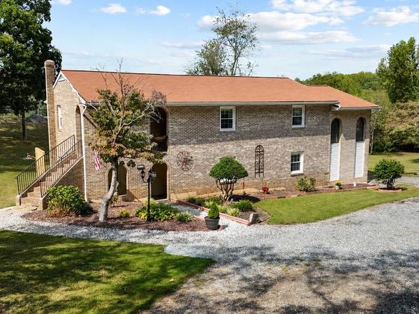 505 VIEWTOWN, AMISSVILLE, VA 20106