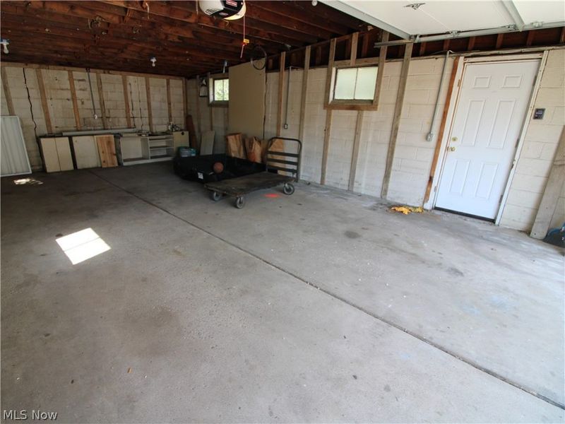 654 Poplar Street, Elyria, OH 44035 Photo 18