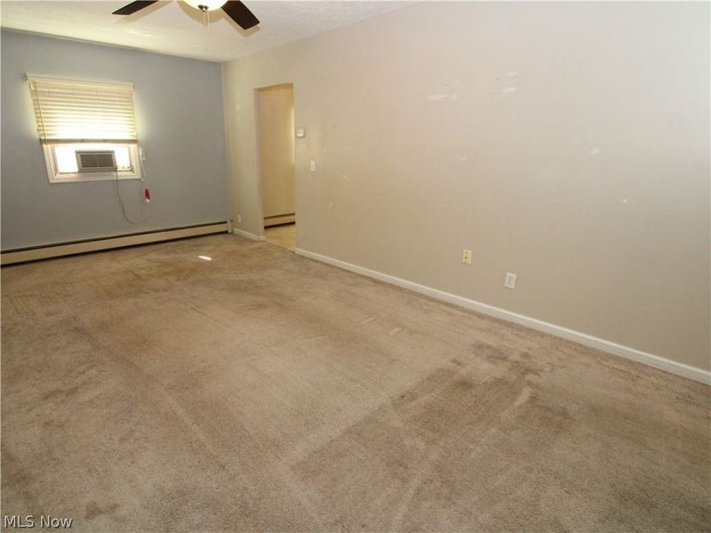654 Poplar Street, Elyria, OH 44035 Photo 7