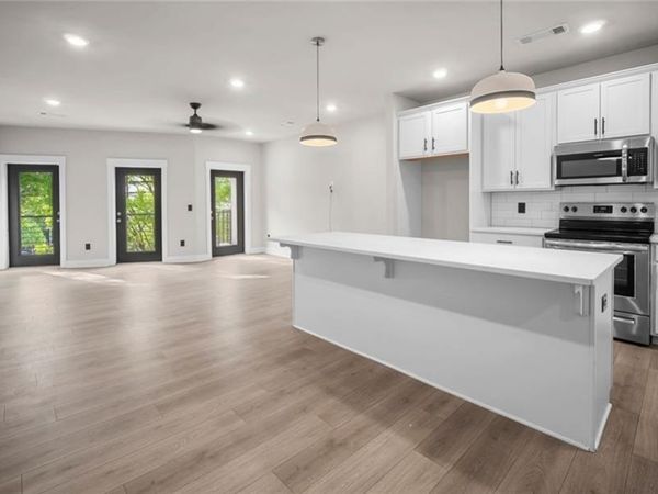 2030 Main Street NW, Unit 206, Atlanta, GA 30318
