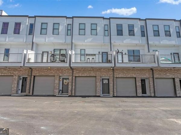 2030 Main Street NW, Unit 206, Atlanta, GA 30318