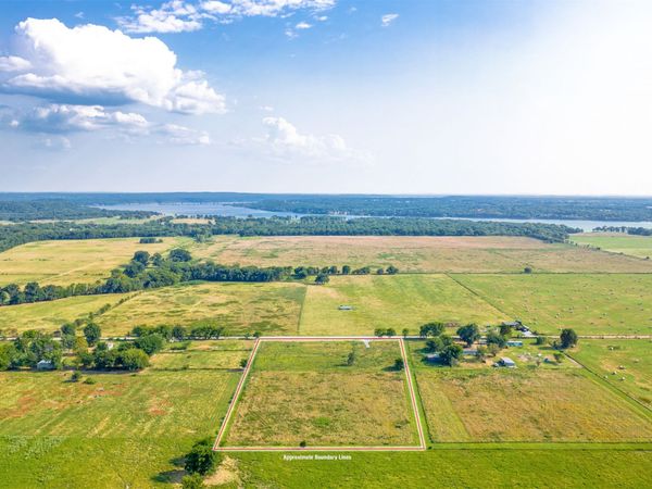 410 Road, Strang, OK 74367