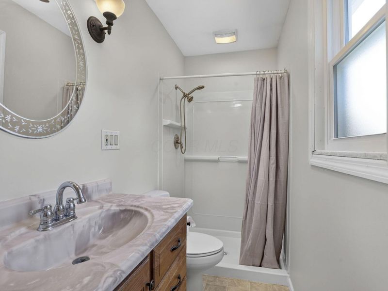 5100 Chipman Drive, Columbus, OH 43232 Photo 33
