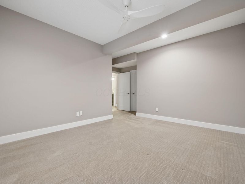 1932 Scenic Bluff Court , Delaware, OH 43015 Photo 67
