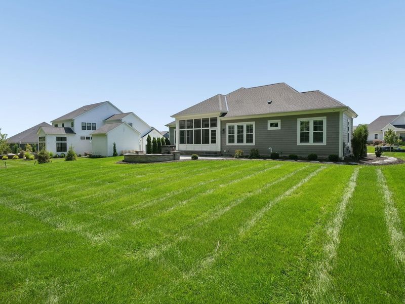 1932 Scenic Bluff Court , Delaware, OH 43015 Photo 90