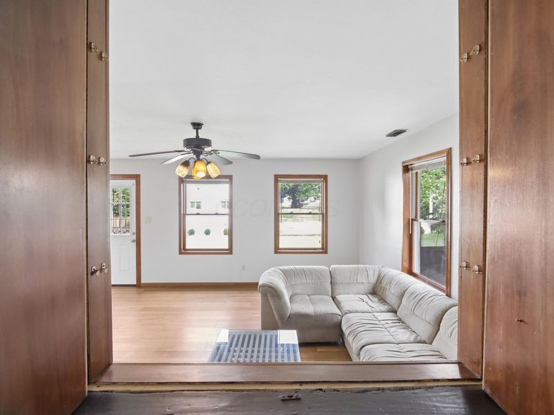 1083 Wellington Boulevard, Columbus, OH 43219 Photo 15
