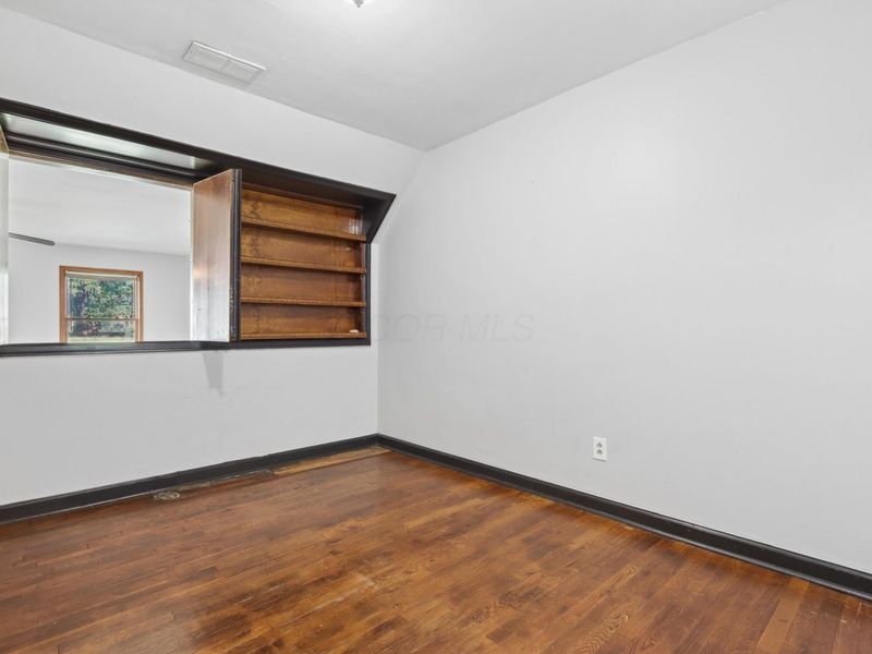 1083 Wellington Boulevard, Columbus, OH 43219 Photo 17