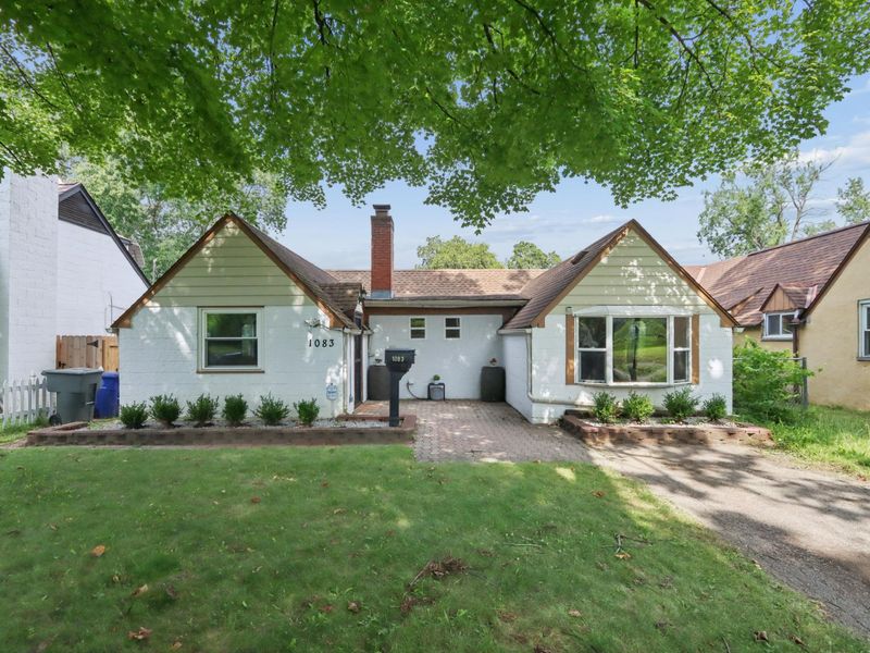 1083 Wellington Boulevard, Columbus, OH 43219 Photo 2