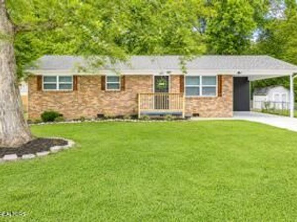 677 Grant St, Alcoa, TN 37701