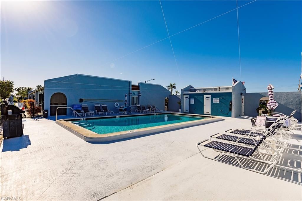321 Cape Coral Pkwy W, Unit 109, Cape Coral, FL 33914 Photo