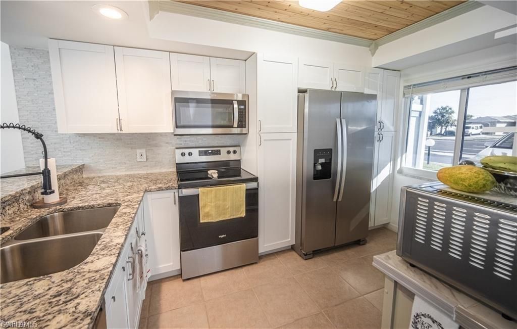 321 Cape Coral Pkwy W, Unit 109, Cape Coral, FL 33914 Photo