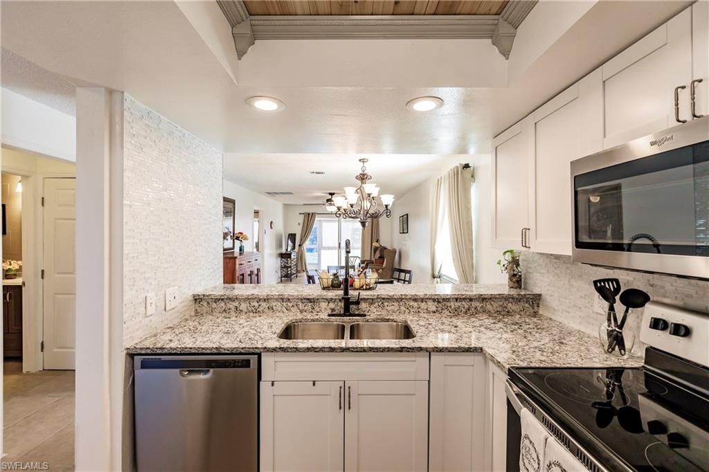 321 Cape Coral Pkwy W, Unit 109, Cape Coral, FL 33914 Photo