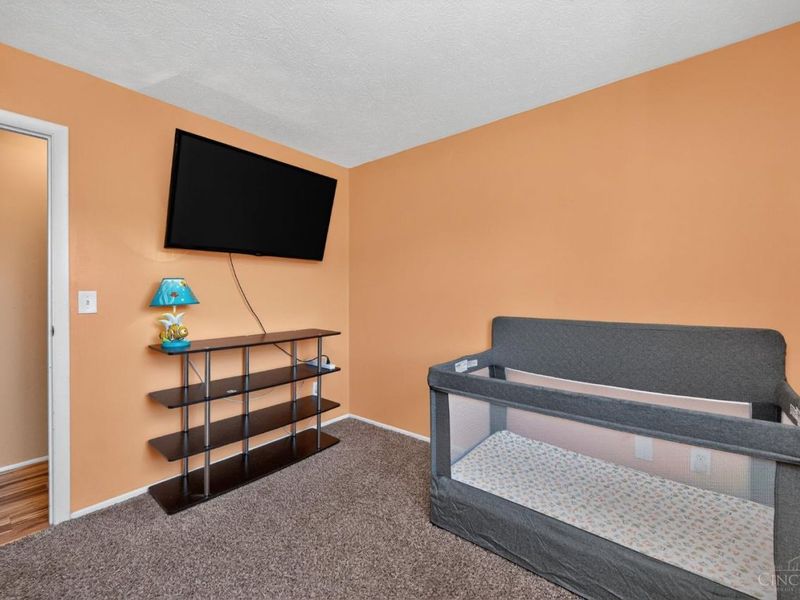 1766 Miles Road, Springfield Twp., OH 45231 Photo 16