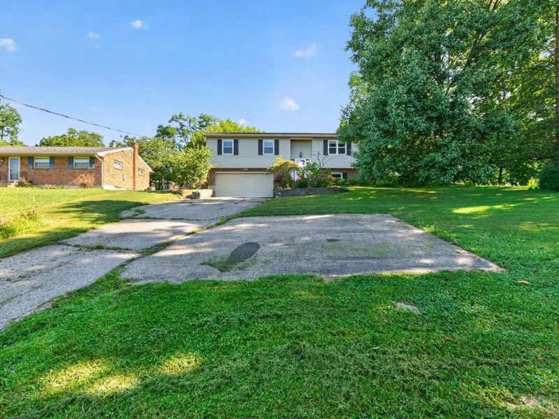 1766 Miles Road, Springfield Twp., OH 45231 Photo 3
