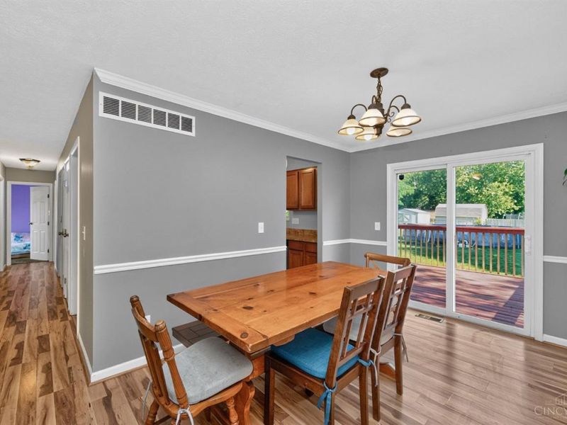 1766 Miles Road, Springfield Twp., OH 45231 Photo 8