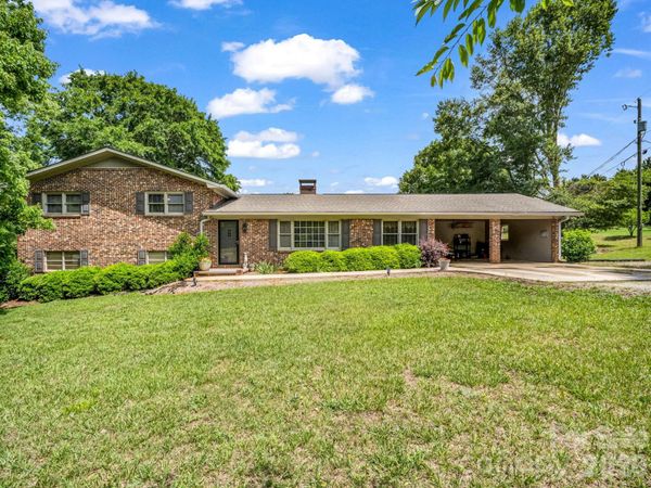 72 McEntire Road , Tryon, NC 28782