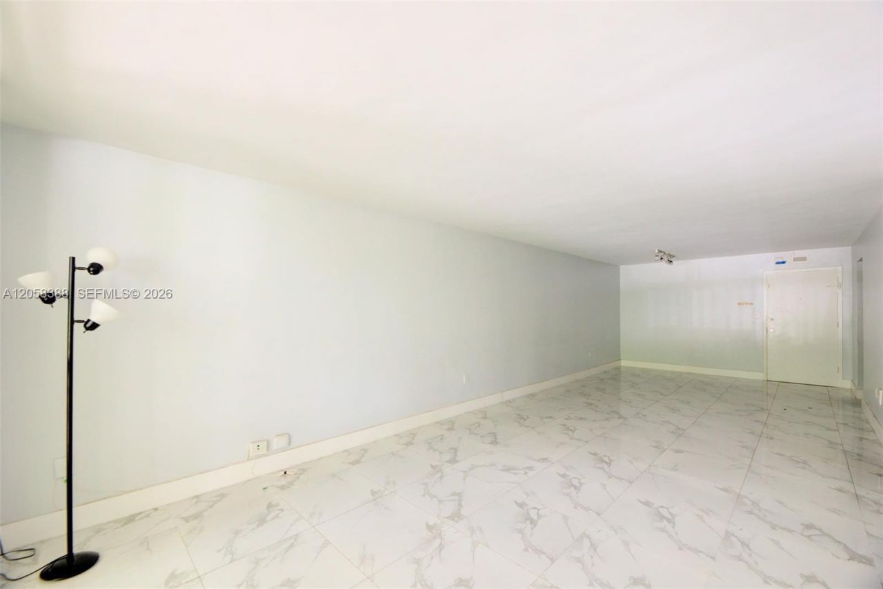 1800 Sans Souci Blvd, Unit 336, North Miami, FL 33181 Photo