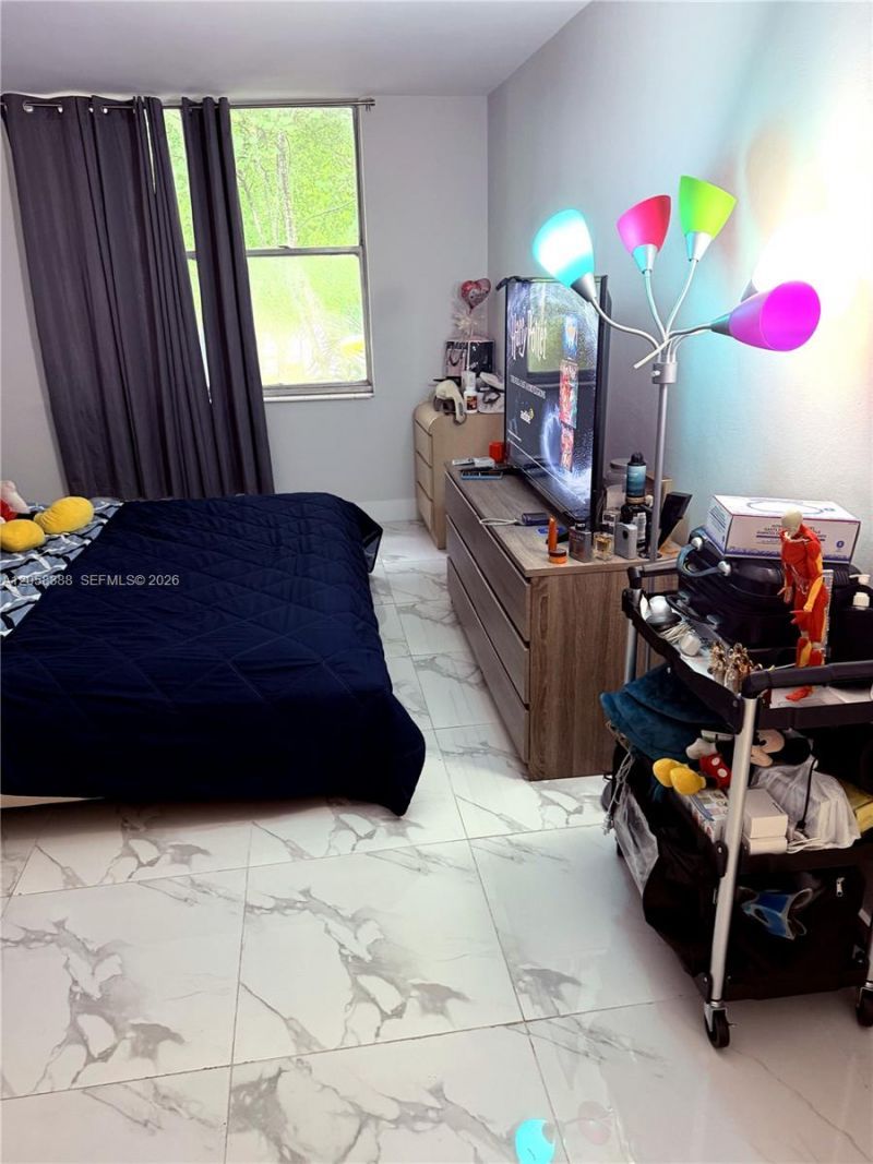1800 Sans Souci Blvd , Unit 336, North Miami, FL 33181 Photo
