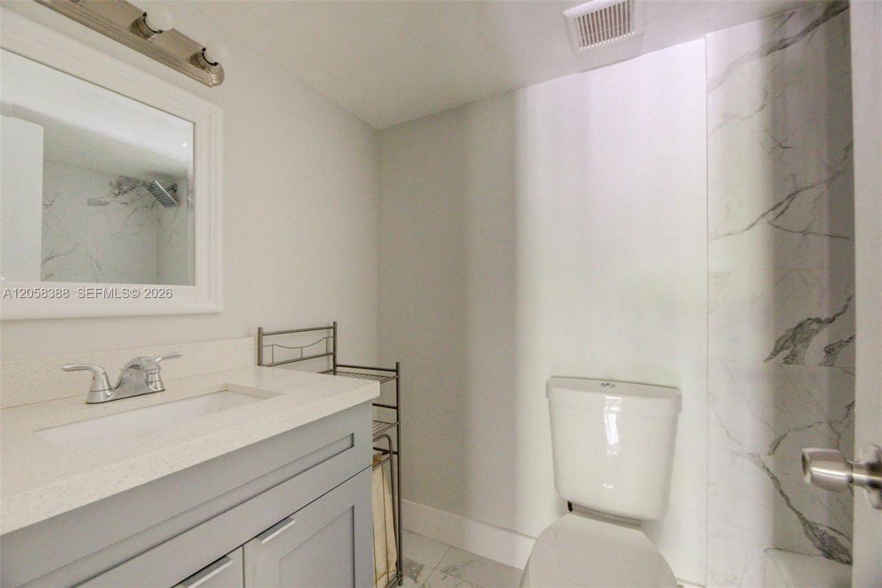 1800 Sans Souci Blvd, Unit 336, North Miami, FL 33181 Photo