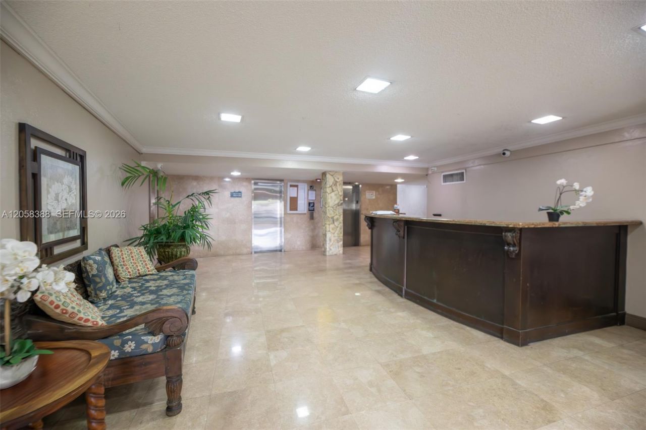1800 Sans Souci Blvd, Unit 336, North Miami, FL 33181 Photo