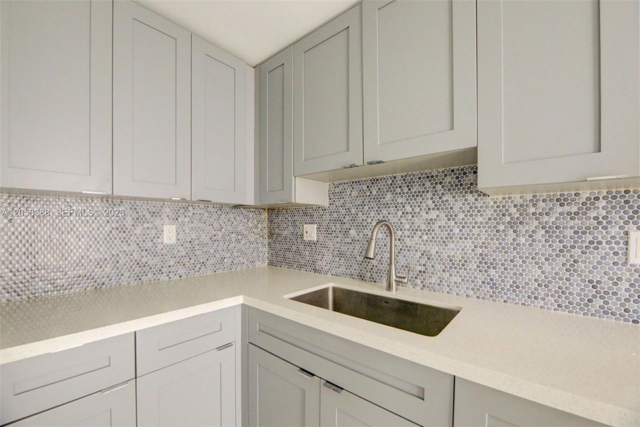 1800 Sans Souci Blvd, Unit 336, North Miami, FL 33181 Photo