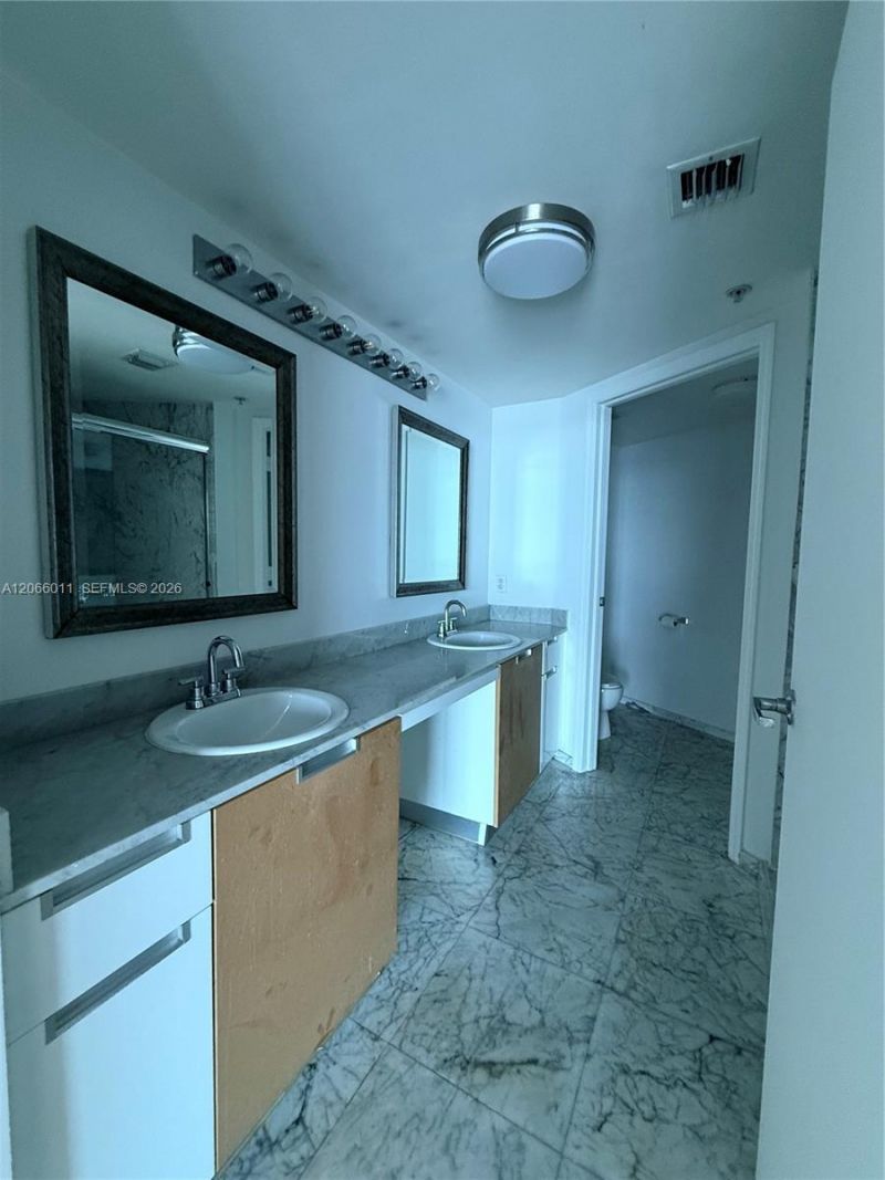 1881 79th St Cswy, Unit 401, North Bay Village, FL 33141 Photo