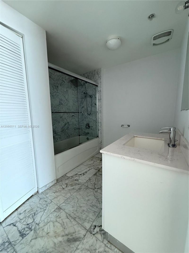 1881 79th St Cswy, Unit 401, North Bay Village, FL 33141 Photo