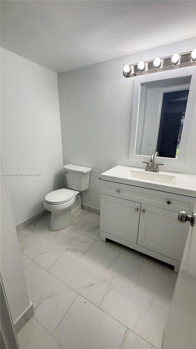 2750 W 63rd Pl , Unit 12-24, Hialeah, FL 33016 Photo