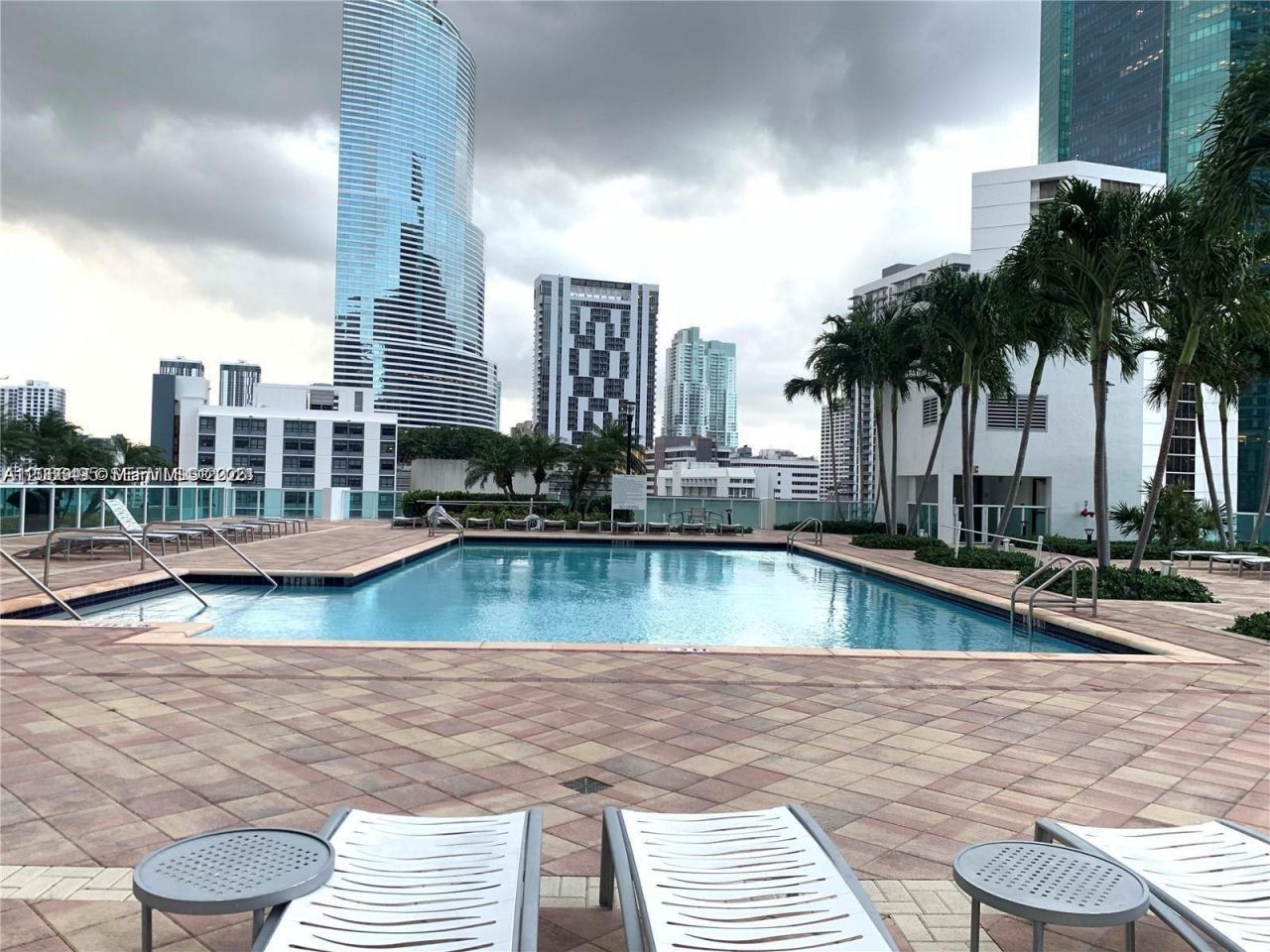 41 SE 5th St, Unit 414, Miami, FL 33131 Photo