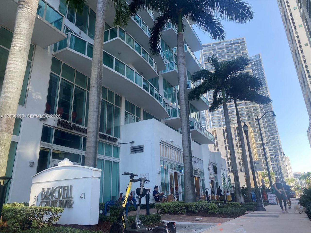 41 SE 5th St, Unit 414, Miami, FL 33131 Photo