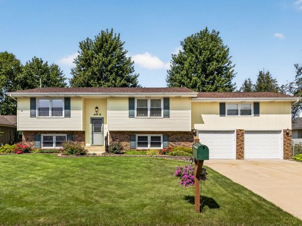 249 S Tomagene Drive , Bourbonnais, IL 60914