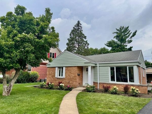 508 W Lonnquist Boulevard , Mount Prospect, IL 60056