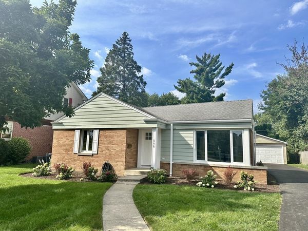 508 W Lonnquist Boulevard W, Mount Prospect, IL 60056