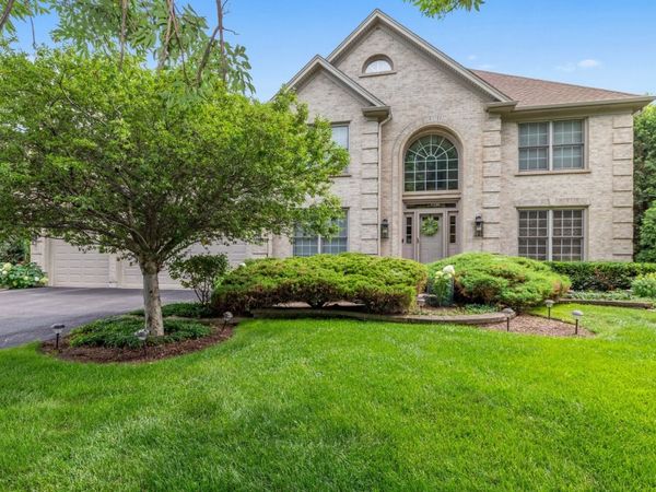 2660 Hoddam Road , Naperville, IL 60564