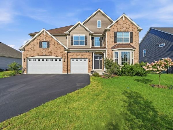 3589 Emerald Road , Elgin, IL 60124