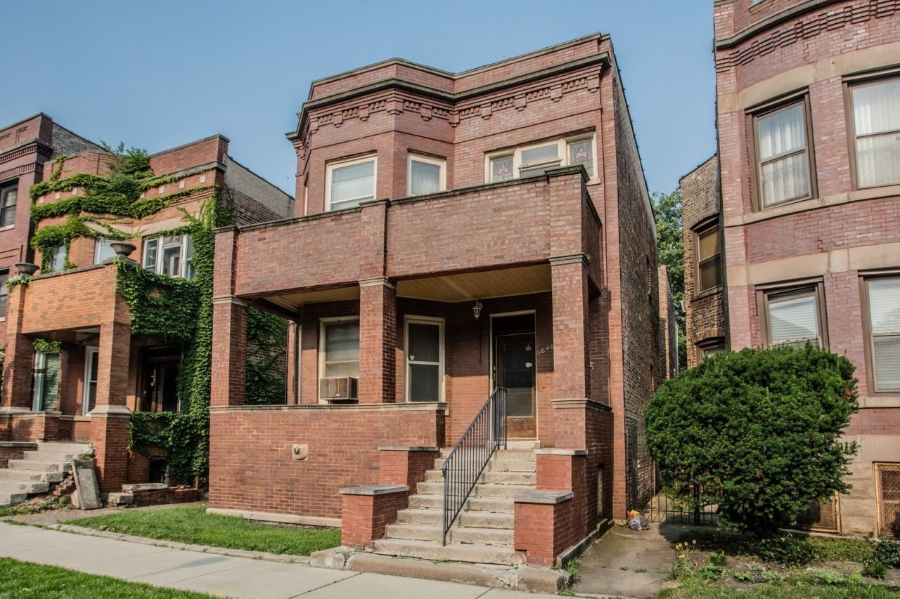 6646 S Minerva Avenue, Chicago, IL 60637 Main Photo