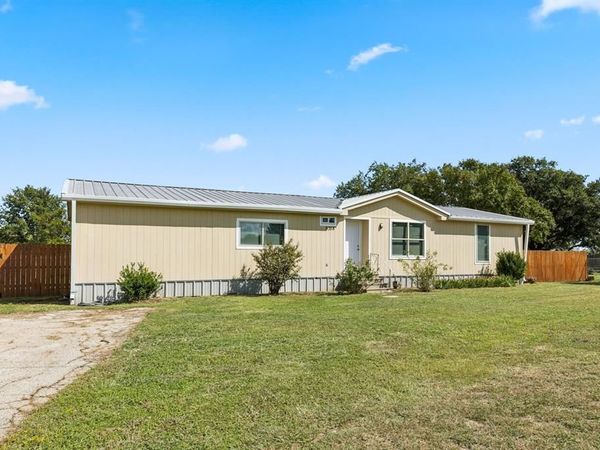 9358 Running Bear Road, Aubrey, TX 76227