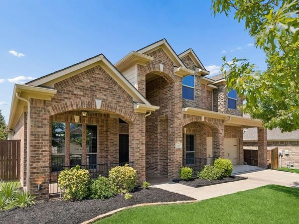 344 Falstaff Drive, Roanoke, TX 76262