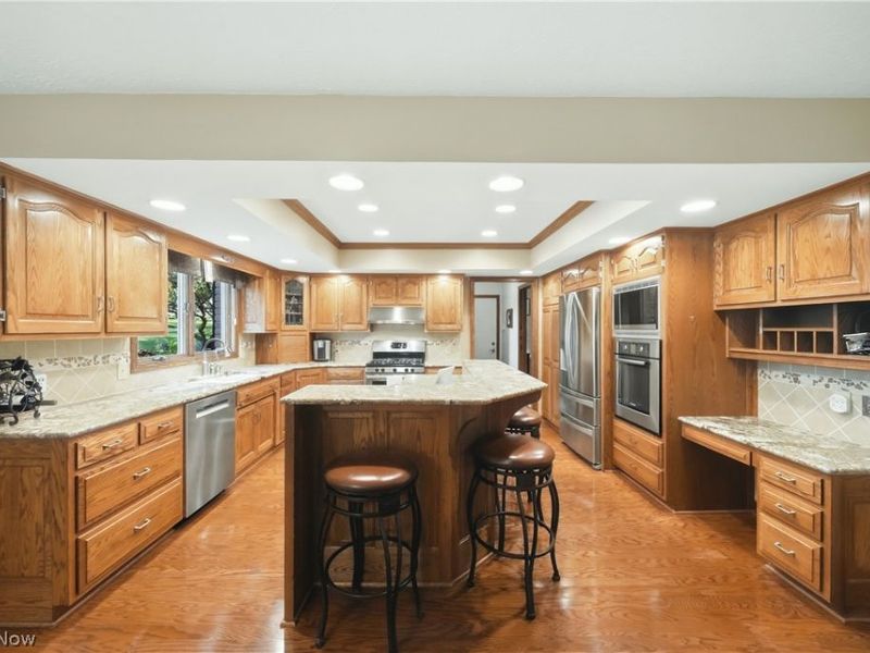 7855 Hearthstone Avenue NW, North Canton, OH 44720 Photo 11