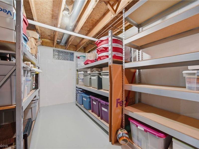 7855 Hearthstone Avenue NW, North Canton, OH 44720 Photo 34