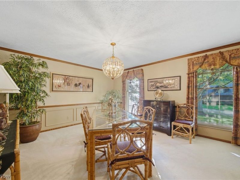 7855 Hearthstone Avenue NW, North Canton, OH 44720 Photo 4