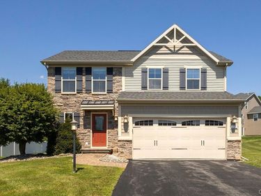 127 Brinan Fields, Manlius, NY 13104