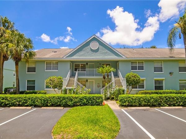 133 Wading Bird CIR, Unit 202, NAPLES, FL 34110